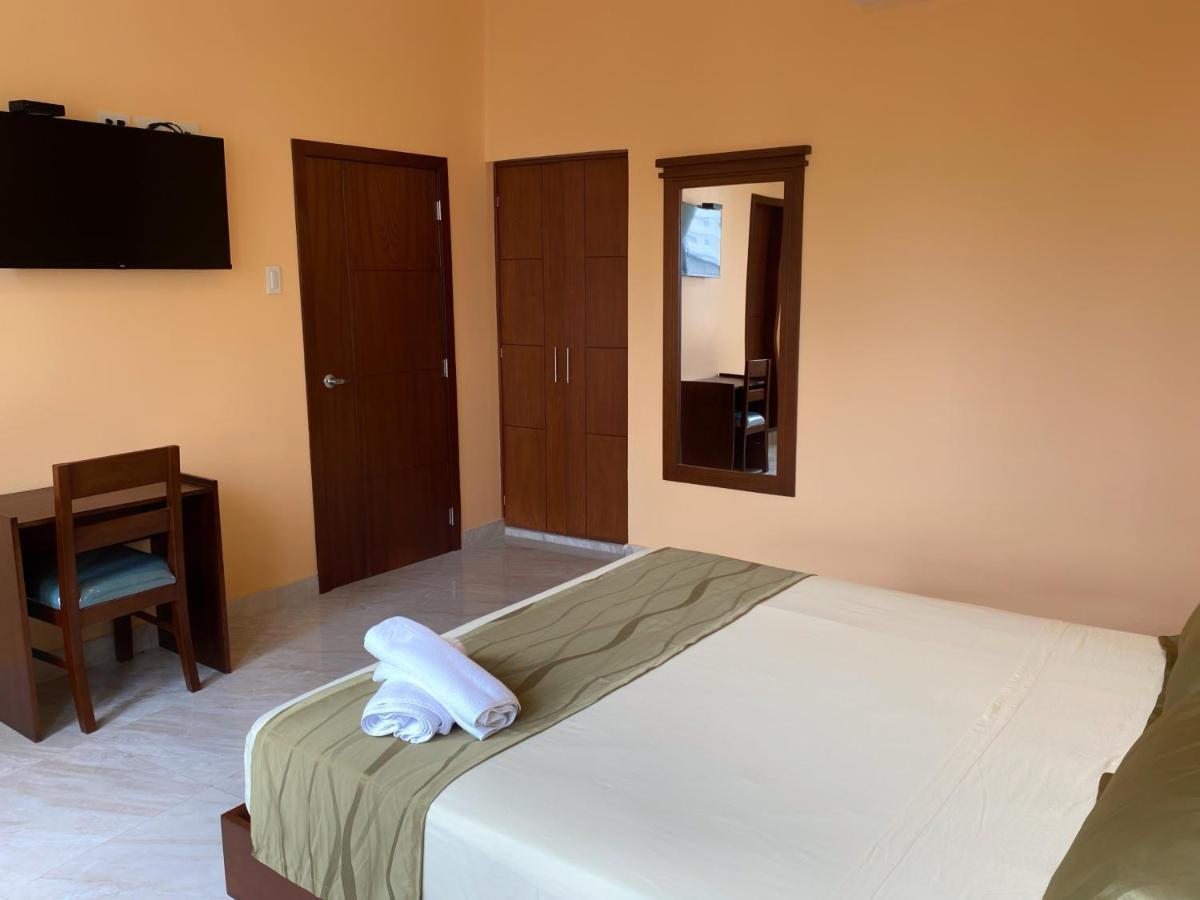 Hostal California Inn Guayaquil Kültér fotó